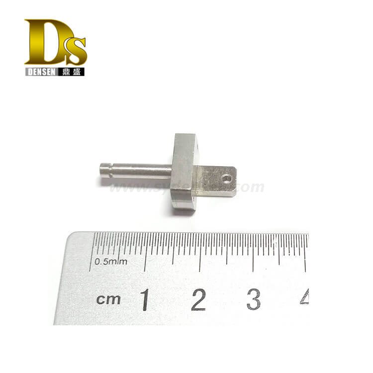 Densen Customized 合金鋼機械加工部品 超小型シャフト部品用機械加工部品