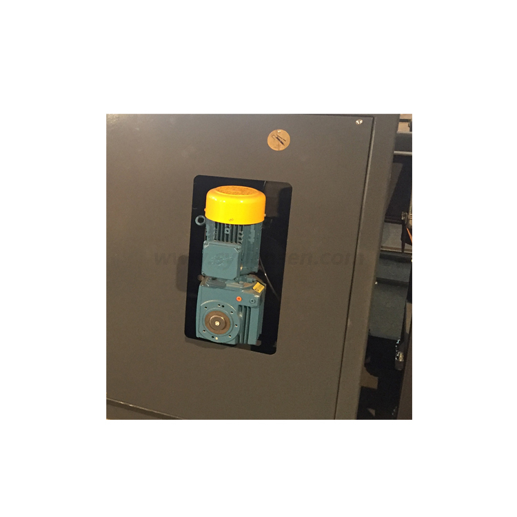 アルミや非鉄金属を含む医療用ガラスくずの渦電流式自動分別ライン