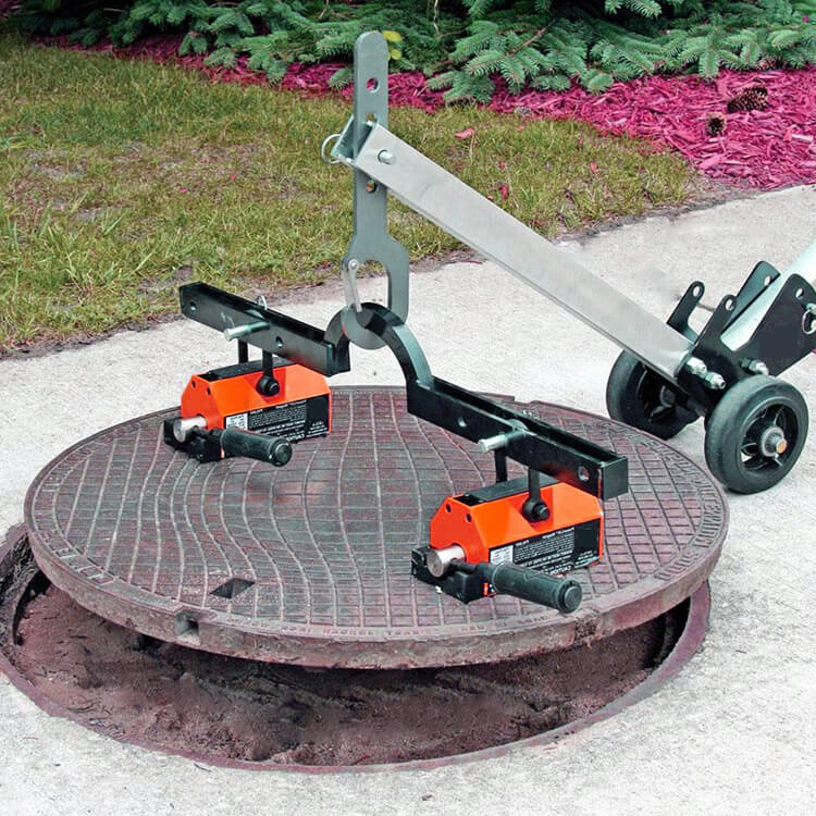 Densen カスタマイズされたモバイル ポータブル永久磁気リフター ホイール付きマンホール カバー リフター機器