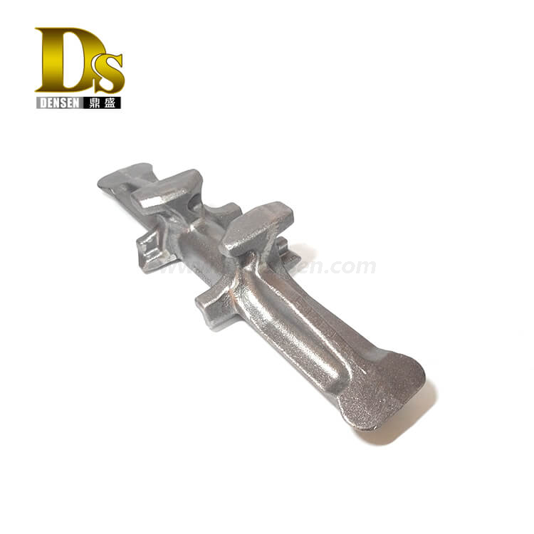 デンセンカスタマイズされたダクタイル鋳鉄プレコート砂型鋳造コア鉄農業機械用アクセサリーゴムクローラトラック