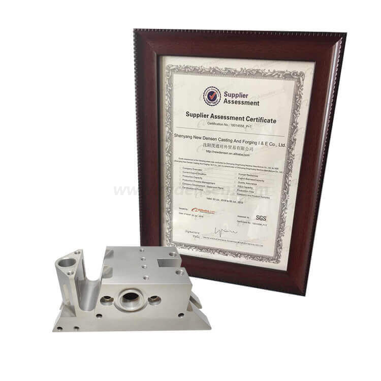 Densen カスタマイズ 7075 アルミニウム機械部品、CAD CNC 加工部品、真鍮 CNC 加工部品