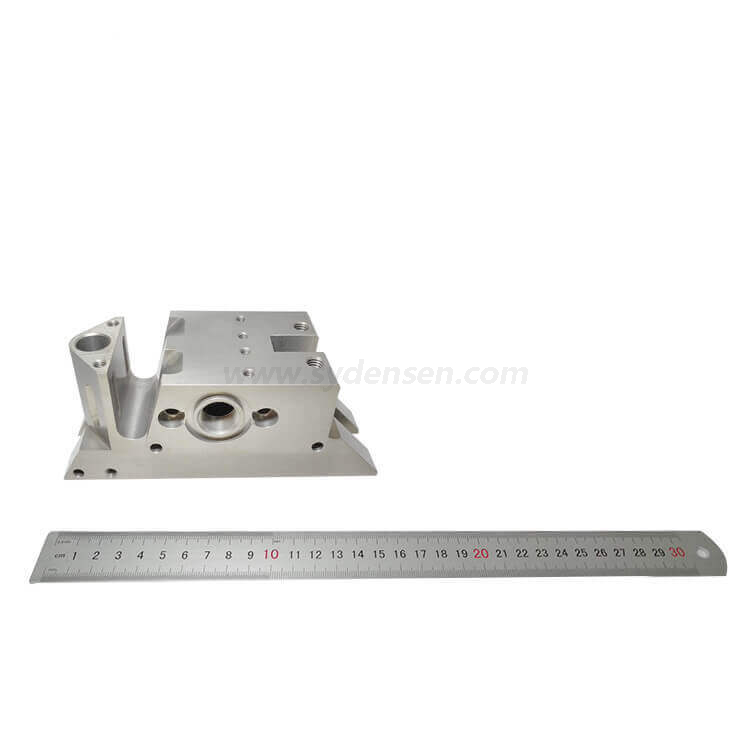 Densen カスタマイズ 7075 アルミニウム機械部品、CAD CNC 加工部品、真鍮 CNC 加工部品