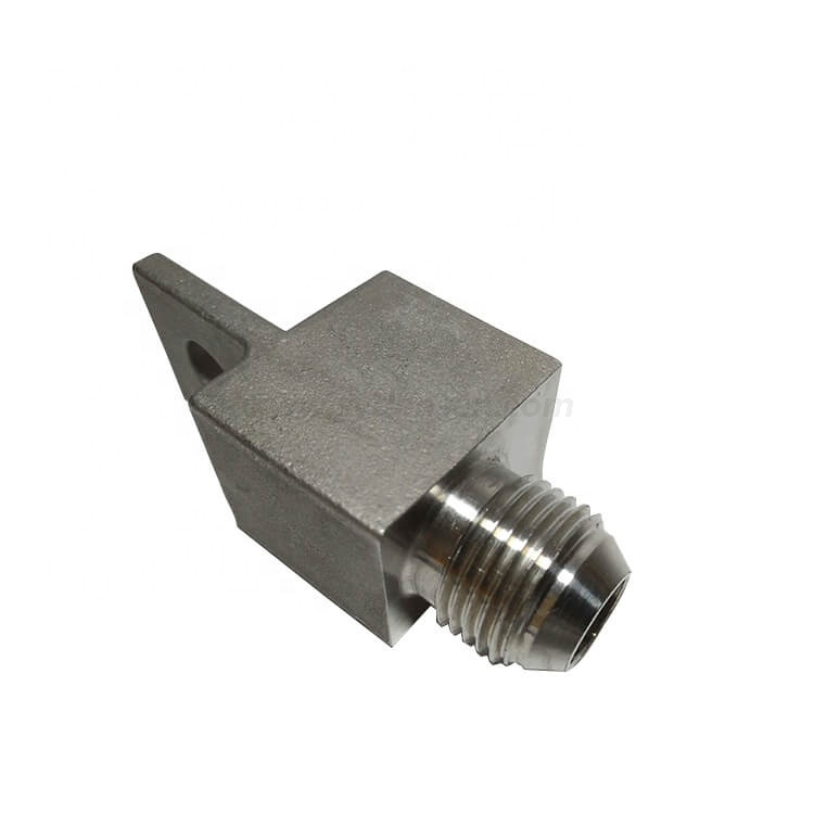 Densen カスタマイズされた CNC 旋盤加工鋼自動車スペアパーツ、CNC 旋盤加工金属自動車部品