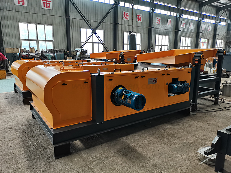 非鉄金属、アルミニウム、銅を使用したPETフレークおよびプラスチックリサイクル用の同心渦電流分離器メーカー