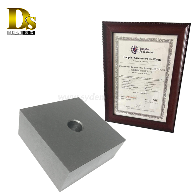 Densen 鋼のカスタマイズされたレベル Q235 ステンレス鋼スペーサー バー加工機械部品